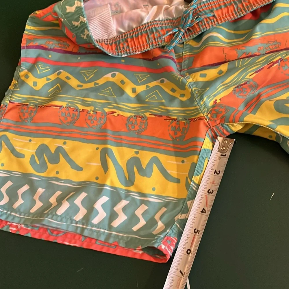 Maui & Sons board shorts - Picture 6 of 6